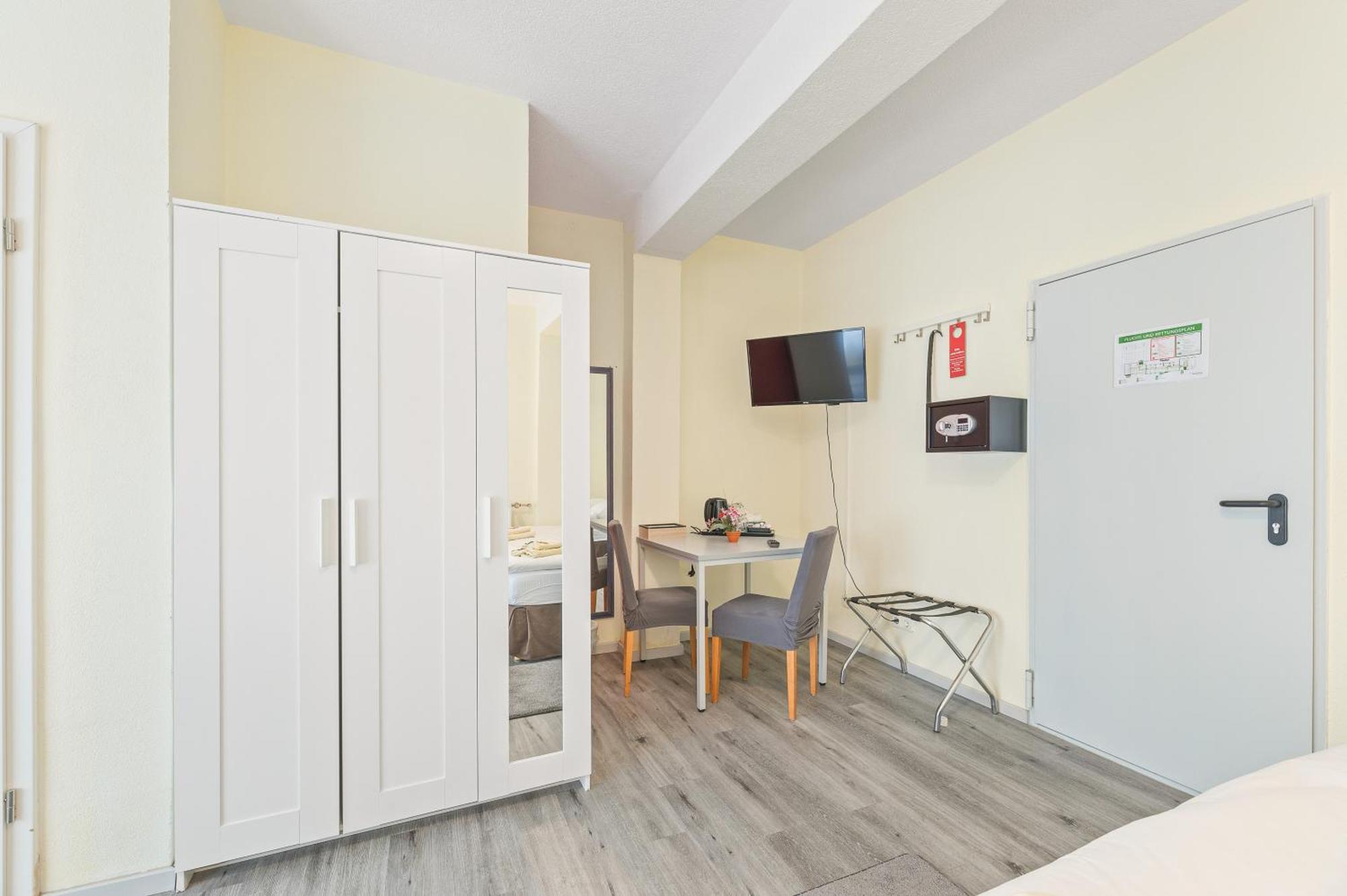 Businesshotel Lemon Suites Self Check-In Messe Airport Mit Kueche - Monteure Willkommen Neuhausen auf den Fildern Quarto foto