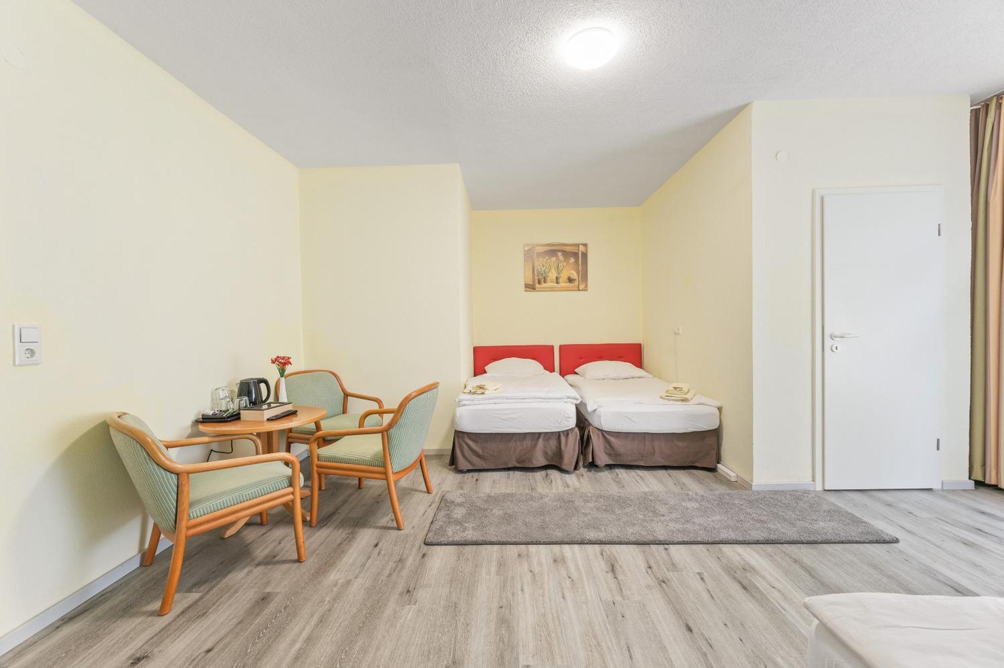 Businesshotel Lemon Suites Self Check-In Messe Airport Mit Kueche - Monteure Willkommen Neuhausen auf den Fildern Quarto foto